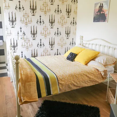 Holiday home The East Wing At Barforth Hall *